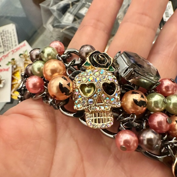 Betsey Johnson house of Harlow bundle all new signed in black 4 items + bonus. - Picture 2 of 7